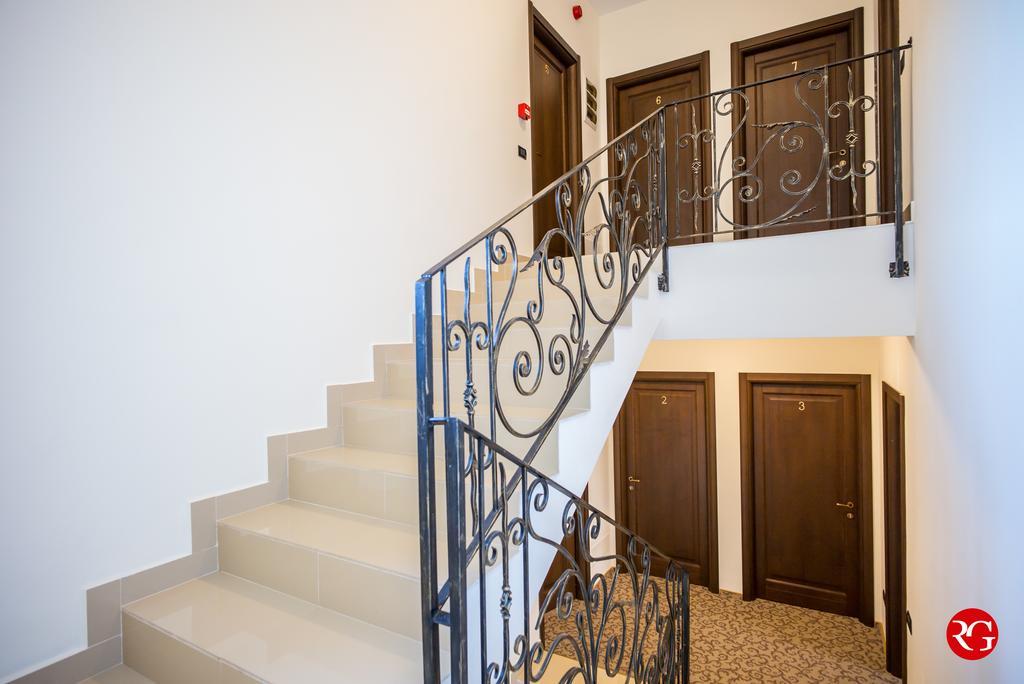 Pensiunea Royal Spa Piatra Neamţ Стая снимка